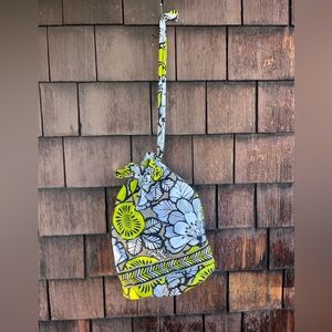 Vera Bradley Wet Dry Bag • lime green white black florals